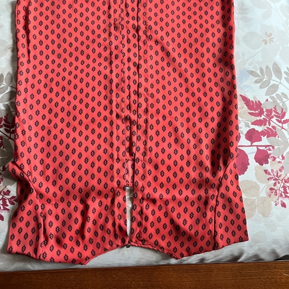 Top - Picture 6 of 6